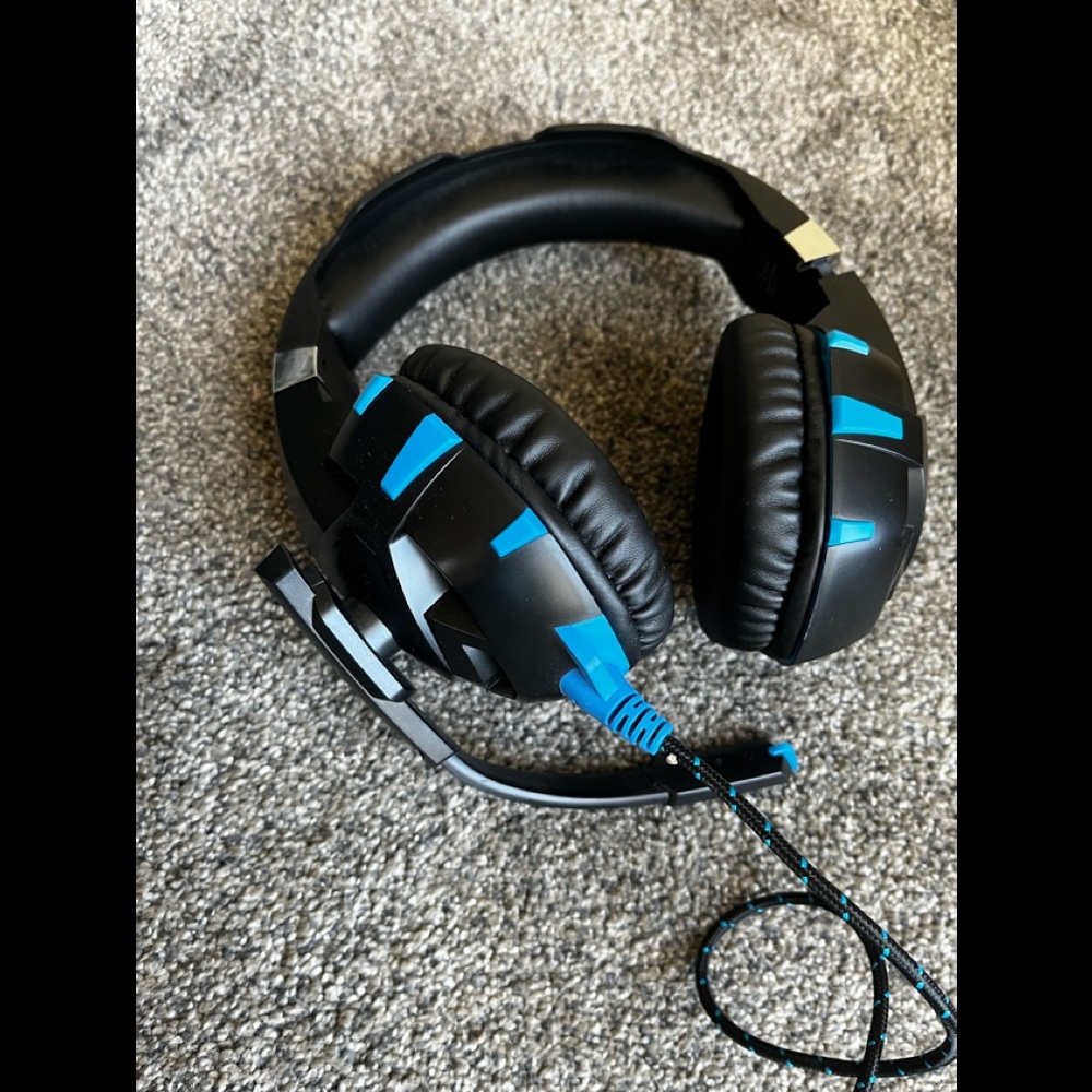 Gaming Headset with microphone. Never Used.